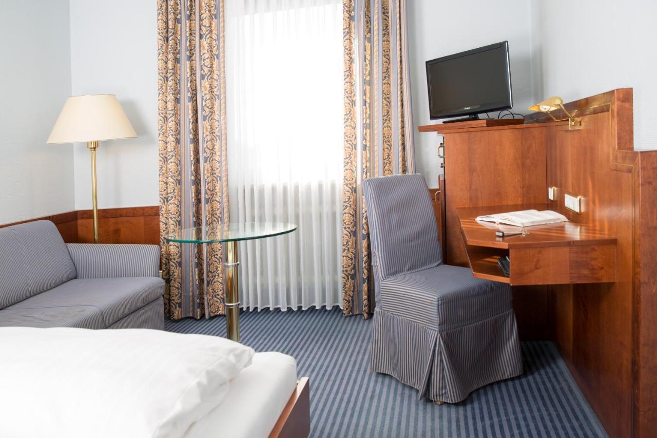 Hotel Dietmayr Neumarkt in der Oberpfalz Zewnętrze zdjęcie