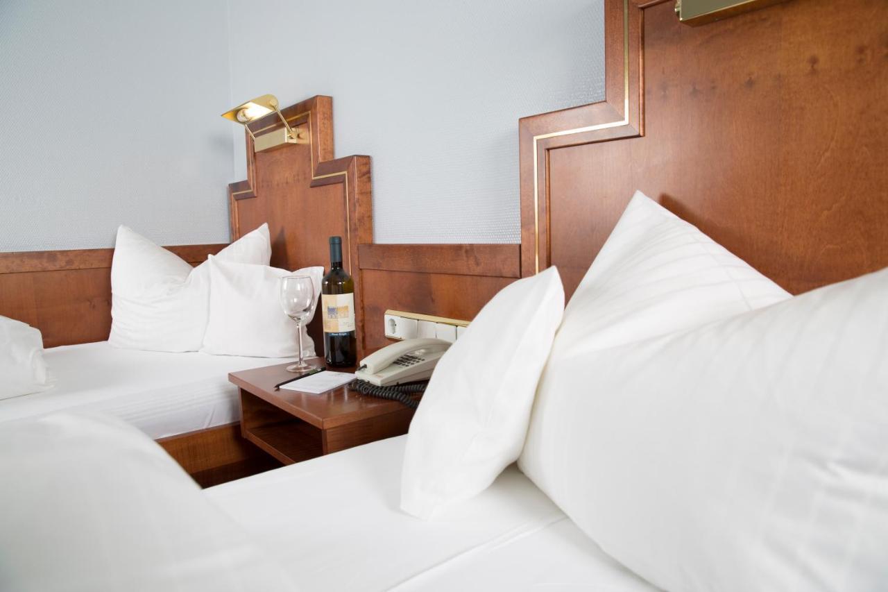 Hotel Dietmayr Neumarkt in der Oberpfalz Zewnętrze zdjęcie